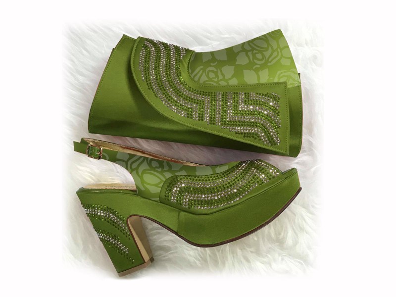 olive green - 100 flower web